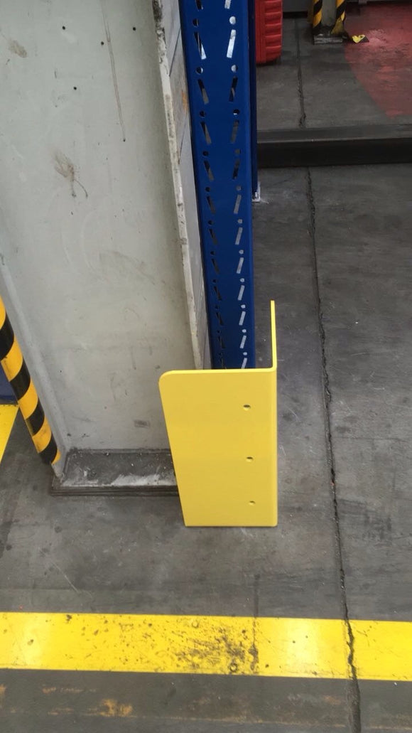 Eckschutz auch für Säulen und Regale