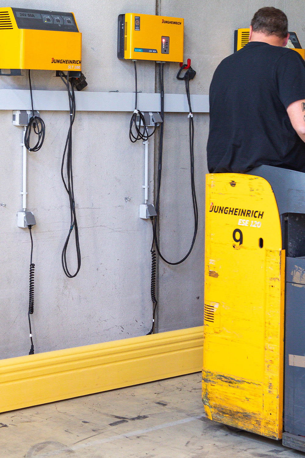 Zaščita sten in strojev